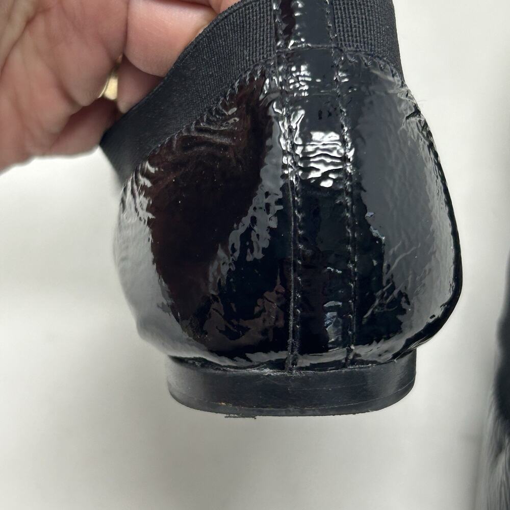 Tory Burch Caroline Black Ballet Flats Size 9.5 Patent Leather Medallion Logo - Picture 5 of 10